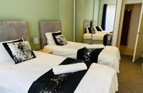 Quayside Apartment - Large and Spacious Duplex - Photo 8