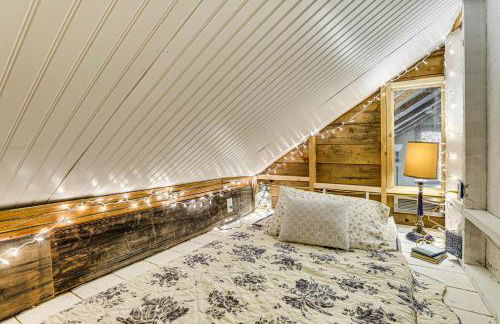 Walk to Downtown Eclectic Wisconsin Dells Home - Foto 23