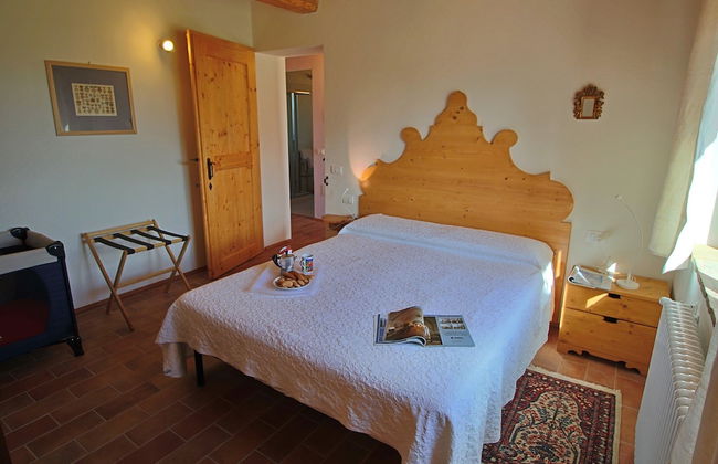 Cottage in Montelabbate With Pool & Forest - Photo 21