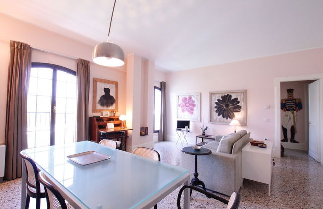 Giudecca Apartment View - Photo 11