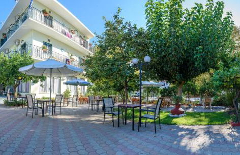 Des Roses Hotel - Foto 51