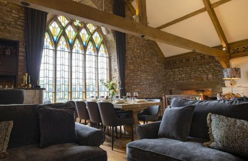 Askrigg Chapel - Photo 15