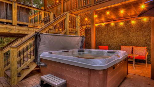 Golden Eagle GA Cabin - Hot Tub, Firepit & Fast WiFi - Foto 3