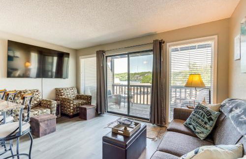 Pool Access and Lake View Osage Beach Condo! - Foto 1