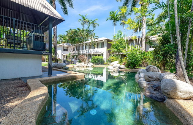 Seascape Holidays – 3 Reef Terraces on St Crispins - Foto 20