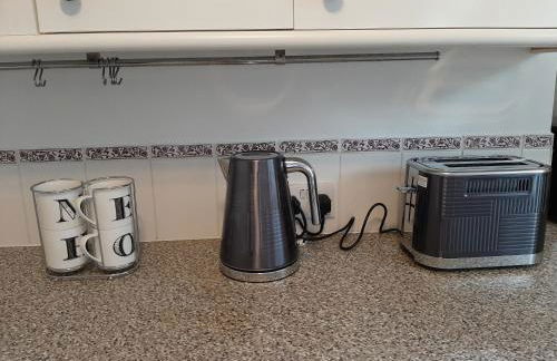 Wokingham - Central 2 beds home with parking - Foto 16