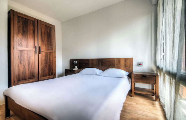 Comfort Aparthotel Lourdes L'Acacia - Photo 1