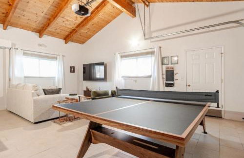 NEW LISTING, Near Yosemite South Gate entrance and town, King bed, Hot Tub, BBQ, Firepit & Mountain Views - Foto 9