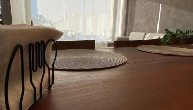 Apartamento moderno em ótima localização - Foto 2