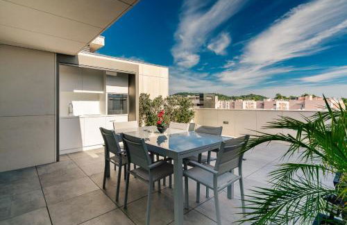 River Town View - Luxury Apartment with Jacuzzi on Terrace - Foto 12