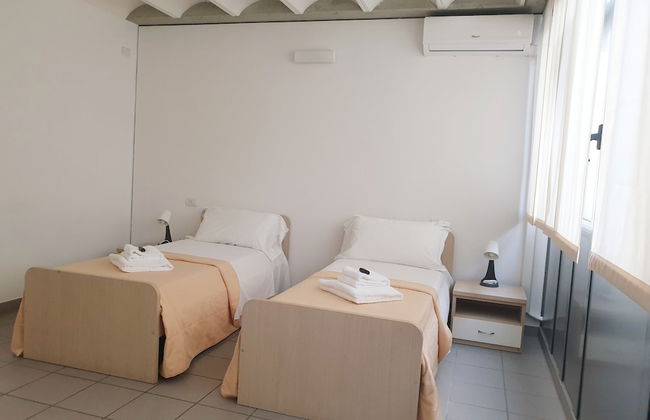 APPARTAMENTI CASA IDEALE LECCO - Foto 2