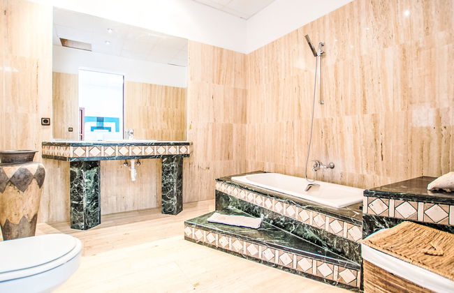 5 bedroom House in Maria de la Salut with private pool and garden - Photo 17