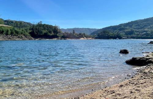 Cottage da Minha Terra 1890 près d'un lac - Foto 49