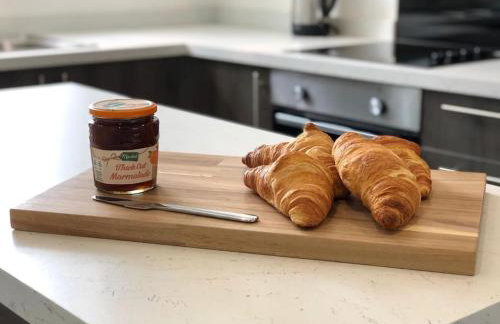 Rhondda Valleys with Breathtaking Riverside Views - Foto 26