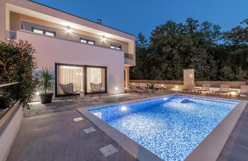 Luxury Villa Oriolus, heated pool, sauna, Split - Photo 7