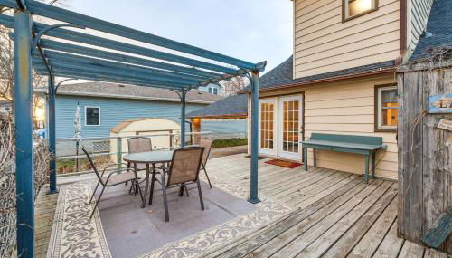 Clear Lake Vacation Rental Walk to City Beach! - Foto 1