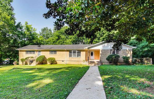 Family-Friendly Huntsville Home with Spacious Yard - Foto 26