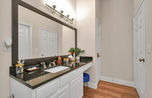 The Super Mario Bros Movie - 2BR-NRG-Med Center-Galleria - Foto 11