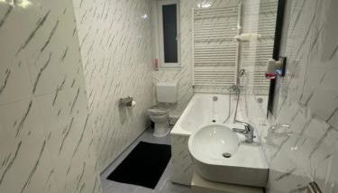 HomeStay - Foto 5, towels, Shower