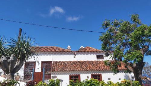 Holidays Tenerife breakfast inclusive wifi pool fr - Foto 2