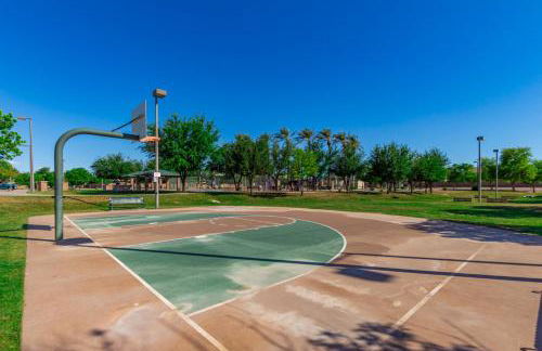 Stunning 3 bed in the Heart of Maricopa City - Photo 140