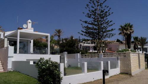 Beach-Front Bahia Dorada - Photo 3