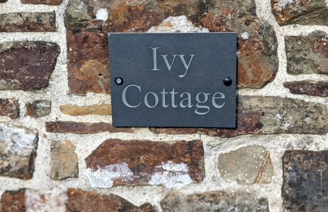 Elegant and Secluded 1-bed Cottage Near Bideford - Foto 1