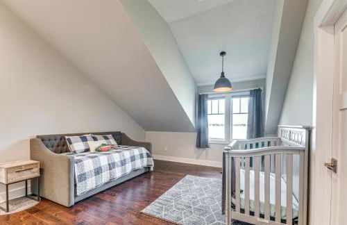 Steps From Oneida Lake Spacious Gem with Game Room! - Foto 24