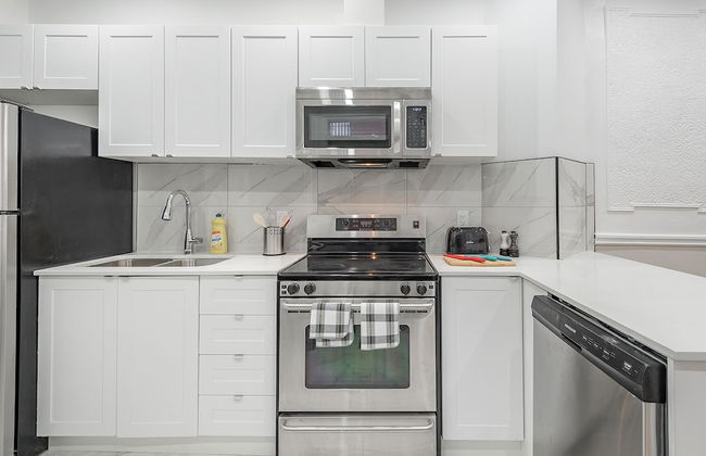 Cozy Private BR in the heart of Plateau - Foto 48