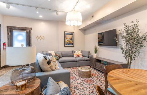 The Electric Bungalow - Photo 4