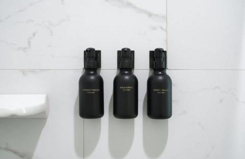 VEGAS OASIS CLOSE 2 STRIP! Private Hot tub & Heated Pool - Foto 70