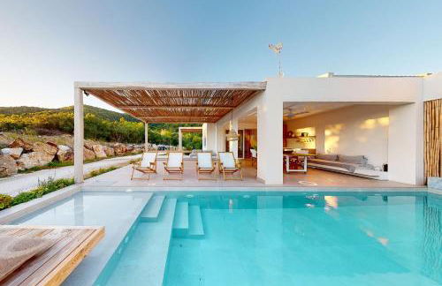 Aristi Villa Tessera - Photo 1