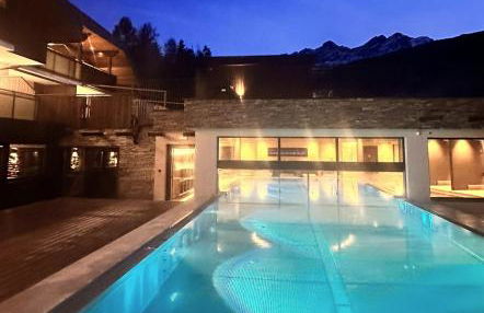 Aparthotel Familiaris - Family Apartments - Pools & Spa in Dolomites - Foto 9