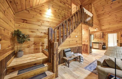 The cozy cabin get away with hot tub - Foto 12