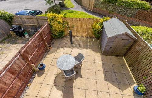 Spinnaker House-with Tesla Electric Charging Point - Foto 33