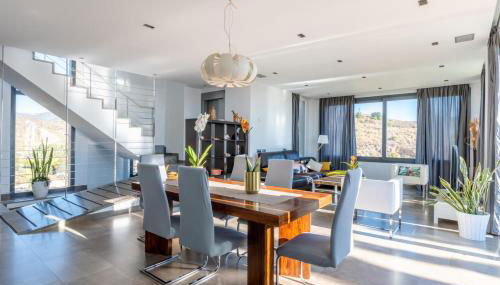 Luxury Villa with swimming pool and amazing views - Foto 4