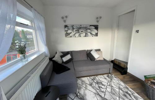 Tollgate House - Luxury Cozy Cottage - HUGE Hot Tub - Alton Towers - Foto 12