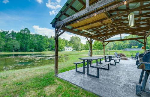 Mtn Views and Idyllic Setting! Clifton Forge Retreat - Foto 34