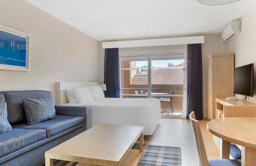 Los Amigos Beach Club - Photo 46