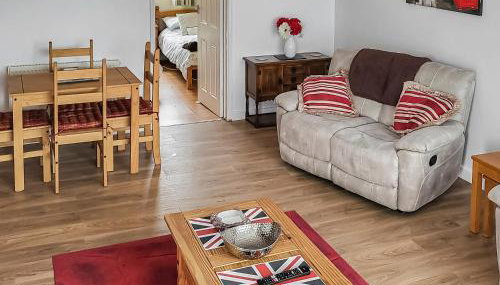 Little London - Photo 2