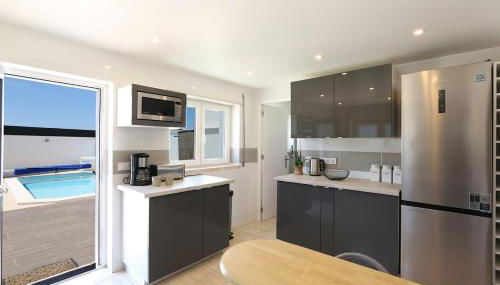 T3-House of the Palm Tree - Photo 2