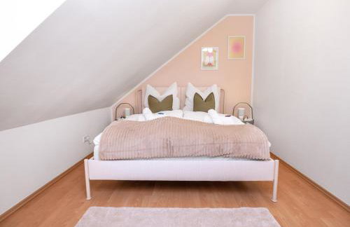 Therme Erding & Fly Apartment Berglern - Foto 3