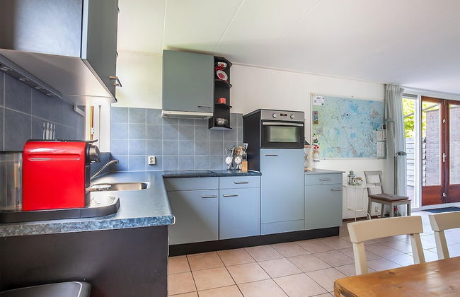 Restful Holiday Home in Grou With Terrace and Garden - Foto 24