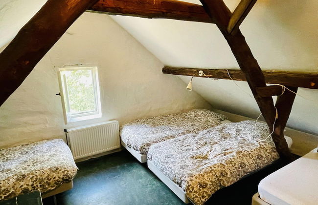 Spacious Farmhouse near Forest in Stramproy - Foto 17