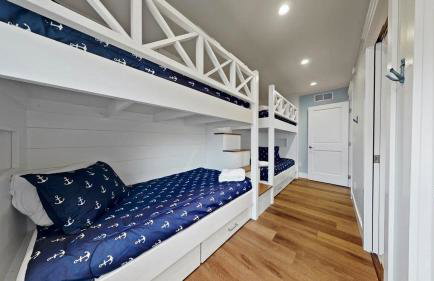 Lux Beach Home Lake Views Firepit - Foto 37