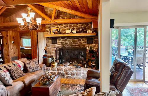 Lake Escape to an Elegant 4 Br Home - Foto 8