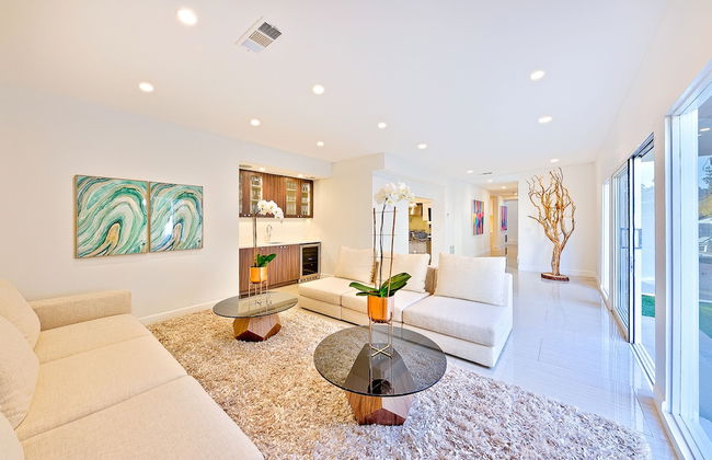 Beverly Hills Luxury Modern Palace - Photo 17