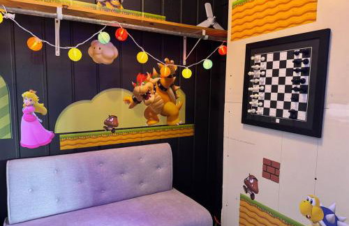 Waterfront Home with Arcade, MassageChair, Firepit, Infinity Game Table - Foto 29