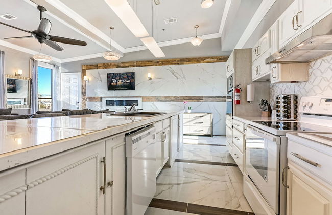 Fully Furnished Condos Near St Charles - Foto 55