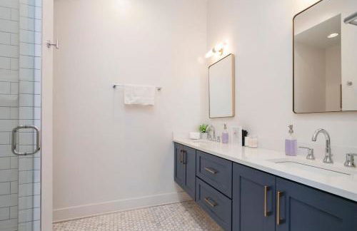 1 5 Miles to Broadway Rooftop Deck w City Views - Foto 22